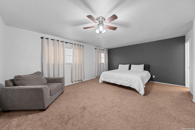 1310 CAROL ANN DR, Kerrville, TX 78028