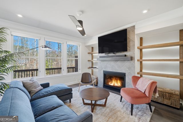 3001 Park Avenue, Roswell, GA 30076