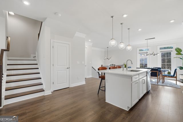 3001 Park Avenue, Roswell, GA 30076