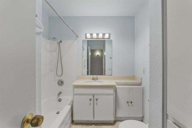 3592 Boussock Lane, Oceanside, CA 92057