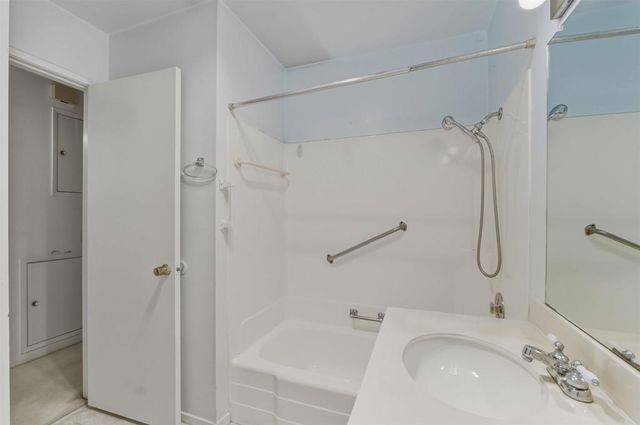 3592 Boussock Lane, Oceanside, CA 92057