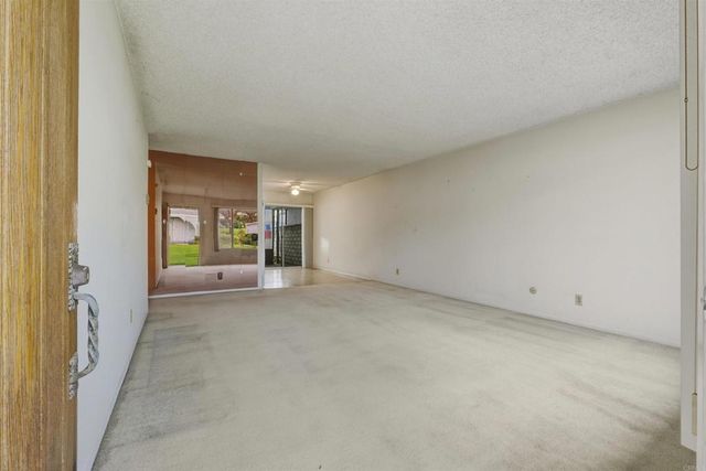 3592 Boussock Lane, Oceanside, CA 92057