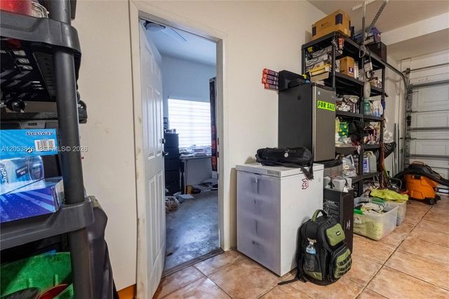10873 NW 71st St, Doral, FL 33178
