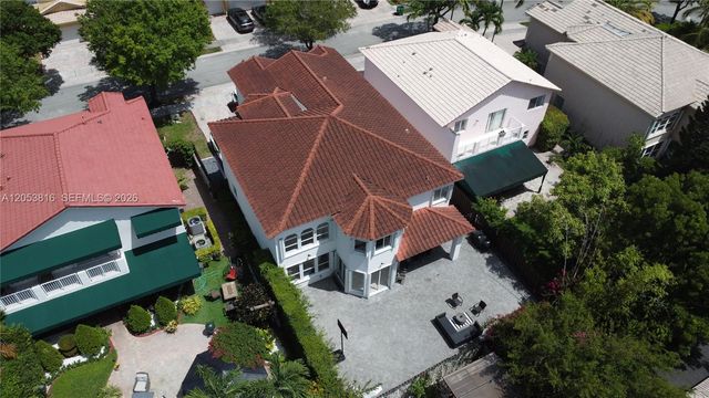 10873 NW 71st St, Doral, FL 33178