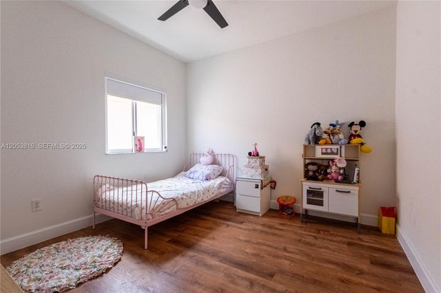 10873 NW 71st St, Doral, FL 33178