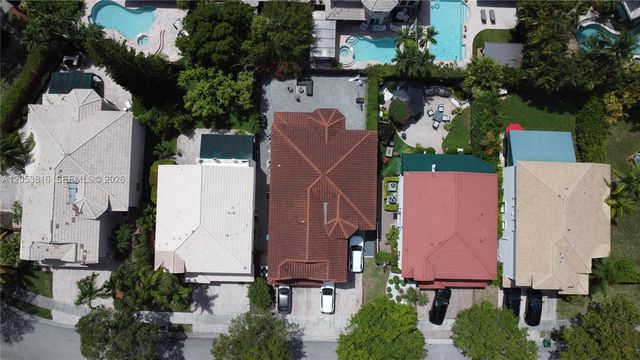 10873 NW 71st St, Doral, FL 33178