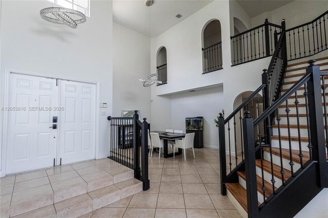 10873 NW 71st St, Doral, FL 33178