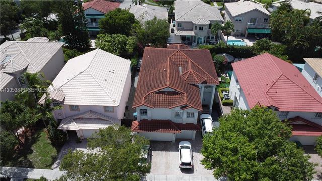 10873 NW 71st St, Doral, FL 33178