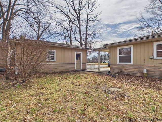 1738 Lynnwood Drive, New Albany, IN 47150