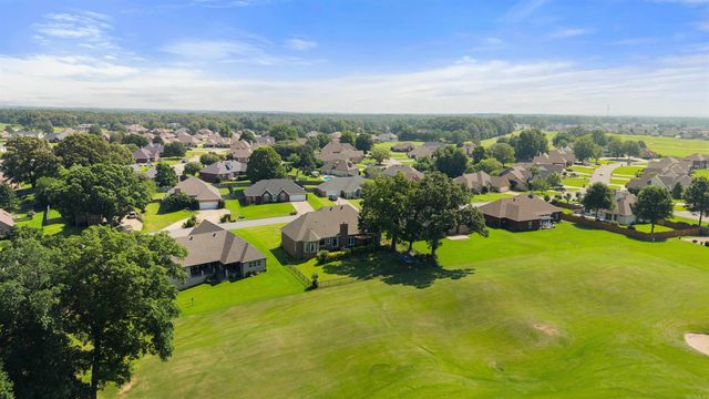 4105 Sage Meadows Boulevard, Jonesboro, AR 72405
