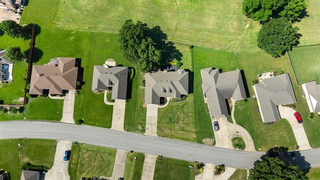 4105 Sage Meadows Boulevard, Jonesboro, AR 72405