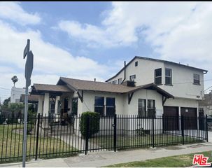 6901 Menlo Avenue, Los Angeles, CA 90044