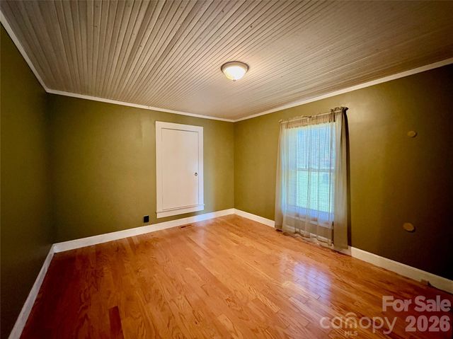 4366 Lynn Martin Lane, Lenoir, NC 28645