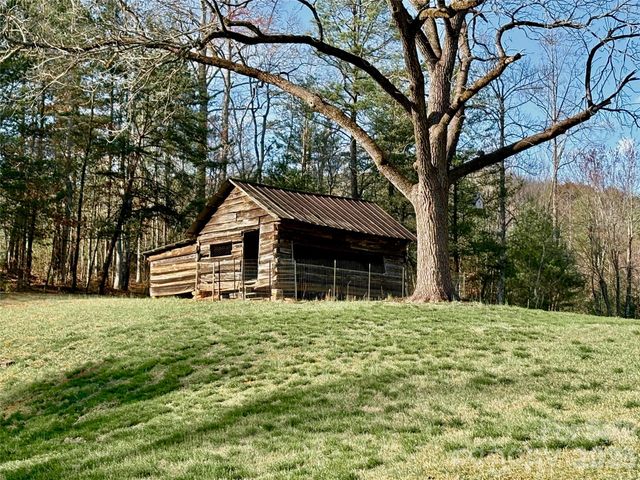 4366 Lynn Martin Lane, Lenoir, NC 28645