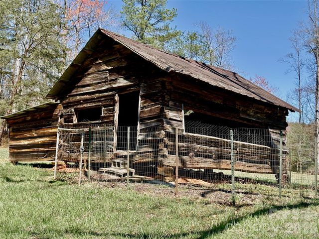 4366 Lynn Martin Lane, Lenoir, NC 28645