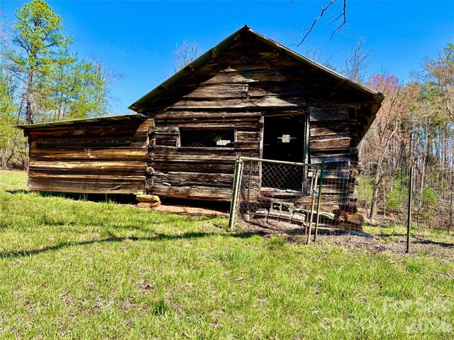 4366 Lynn Martin Lane, Lenoir, NC 28645