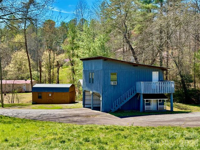 4366 Lynn Martin Lane, Lenoir, NC 28645