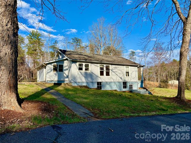 4366 Lynn Martin Lane, Lenoir, NC 28645