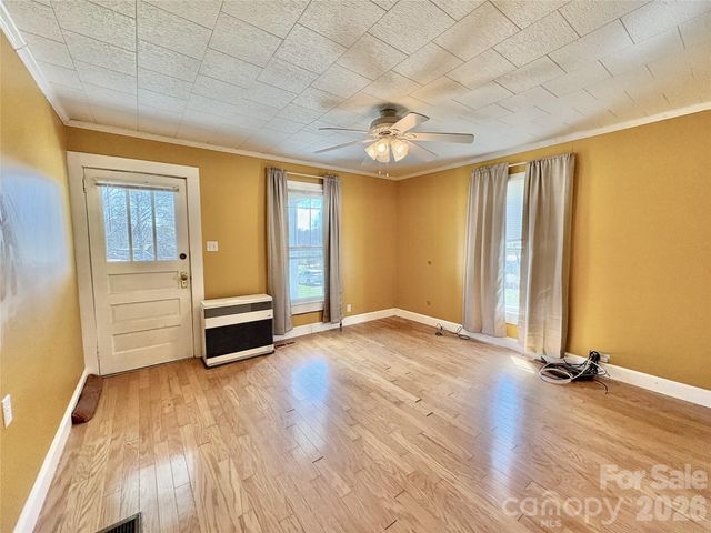 4366 Lynn Martin Lane, Lenoir, NC 28645