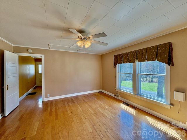 4366 Lynn Martin Lane, Lenoir, NC 28645