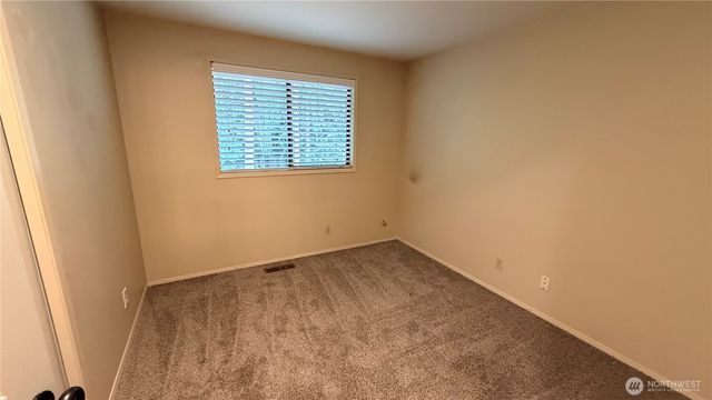 13807 173rd Avenue NE, Redmond, WA 98052