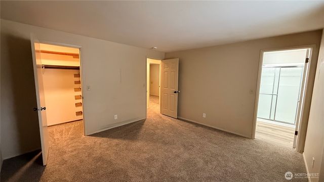 13807 173rd Avenue NE, Redmond, WA 98052