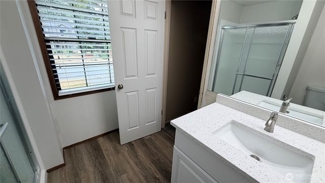 13807 173rd Avenue NE, Redmond, WA 98052