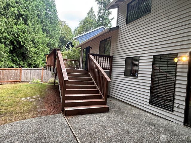 13807 173rd Avenue NE, Redmond, WA 98052