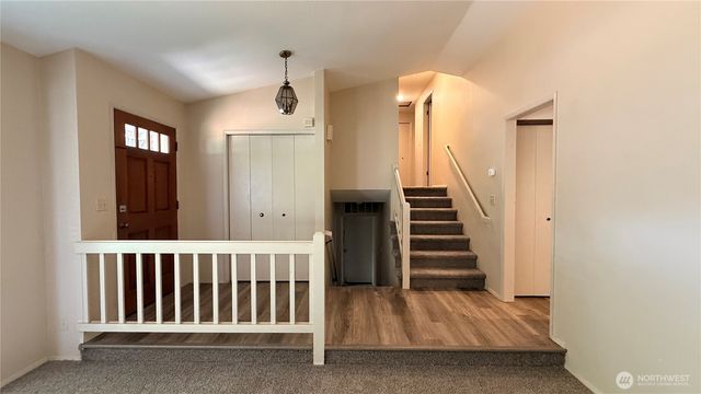 13807 173rd Avenue NE, Redmond, WA 98052