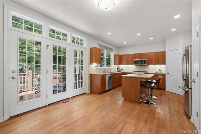 15 Old Town Crossing, Mount Kisco, NY 10549