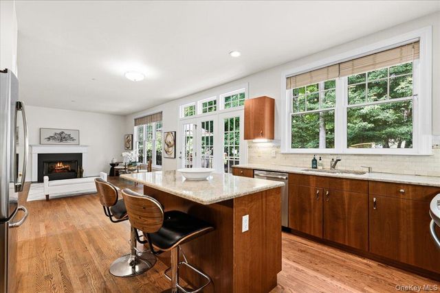 15 Old Town Crossing, Mount Kisco, NY 10549