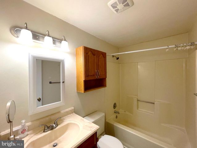 12990 BARREDA BLVD, Lusby, MD 20657