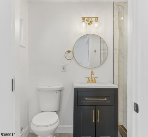 157 Demott Ave, Clifton City, NJ 07011