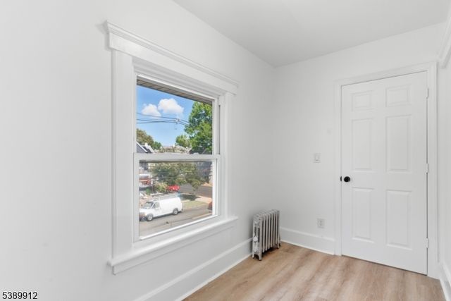 157 Demott Ave, Clifton City, NJ 07011