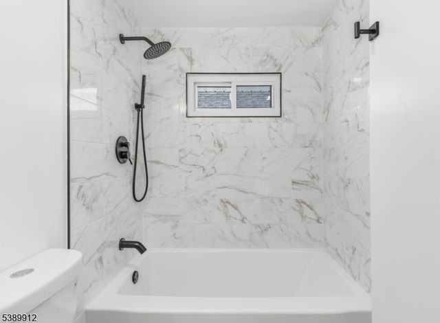 157 Demott Ave, Clifton City, NJ 07011