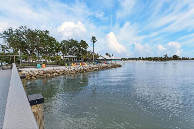 1108 SEAGRAPE DRIVE, Ruskin, FL 33570