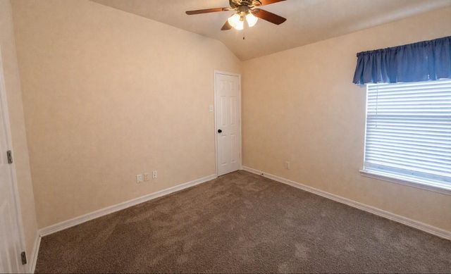 4927 Tallow Cove Drive, Baytown, TX 77521