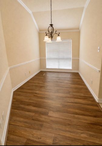 4927 Tallow Cove Drive, Baytown, TX 77521