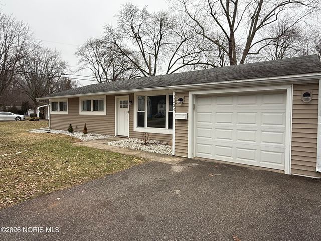 3234 Elmview Drive, Toledo, OH 43613