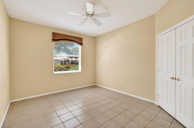 10641 Royal Caribbean Circle, Boynton Beach, FL 33437
