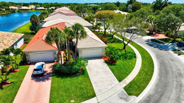 10641 Royal Caribbean Circle, Boynton Beach, FL 33437