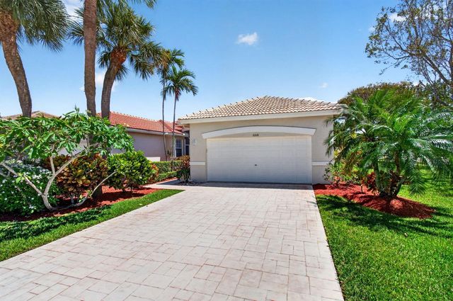 10641 Royal Caribbean Circle, Boynton Beach, FL 33437