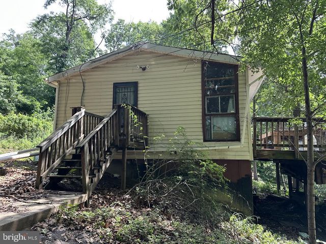 493 GOODE DR, Front Royal, VA 22630