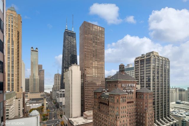 118 E Erie Street 27G, Chicago, IL 60611