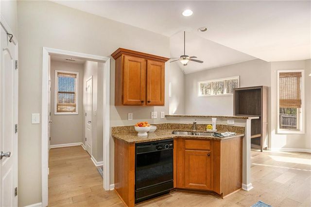 8000 Abington Drive, Locust Grove, GA 30248