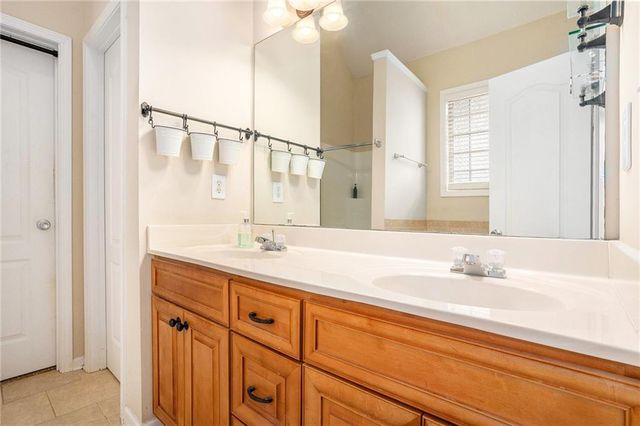 8000 Abington Drive, Locust Grove, GA 30248