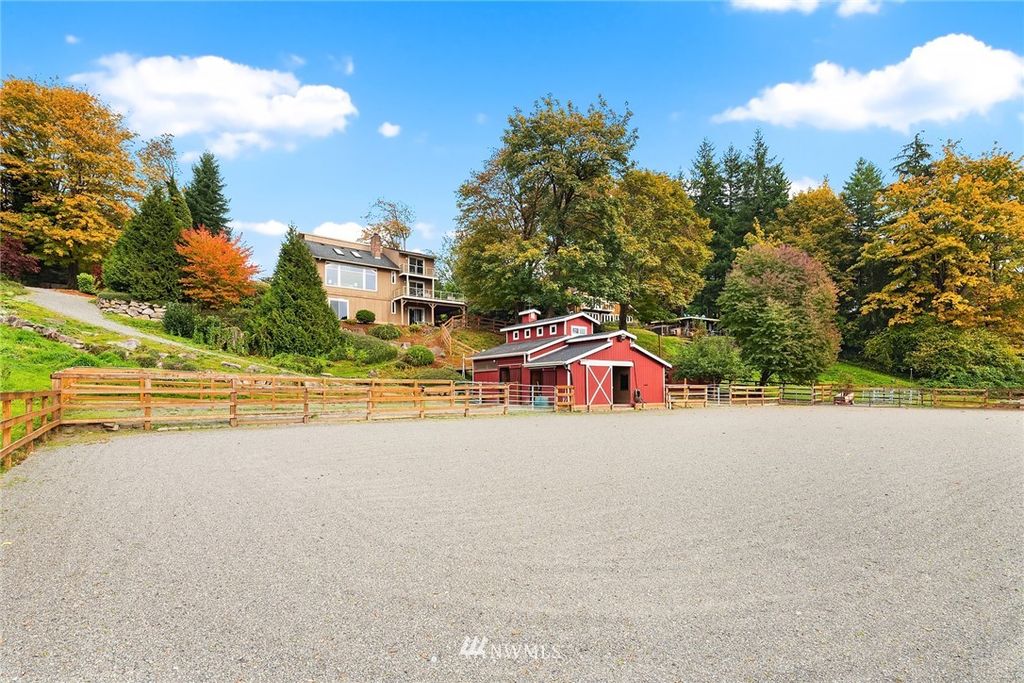 Image 1 of property listing at 35411 SE Fish Hatchery Road, Fall City, WA 98024