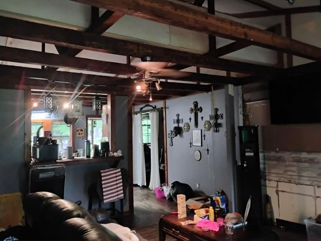 101 Rocky Lane, Livingston, TX 77351