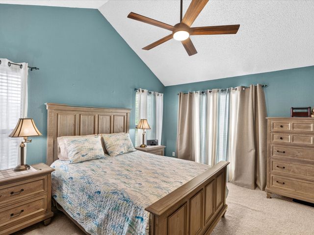2107 Rose Cliff Lane, Carrollton, TX 75007