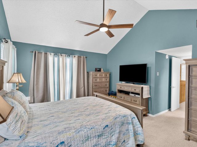 2107 Rose Cliff Lane, Carrollton, TX 75007